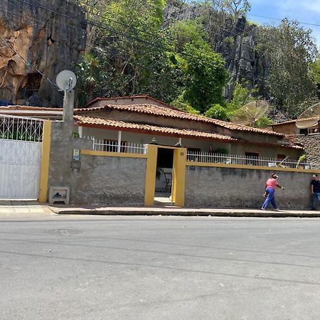 Appartamento Casa Pedacinho Do Morro Bom Jesus da Lapa Esterno foto